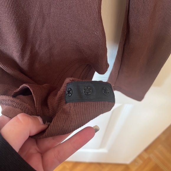 3/$30 EUC dmd studios mockneck ribbed brown full sleeve bodysuit size S - Picture 4 of 7
